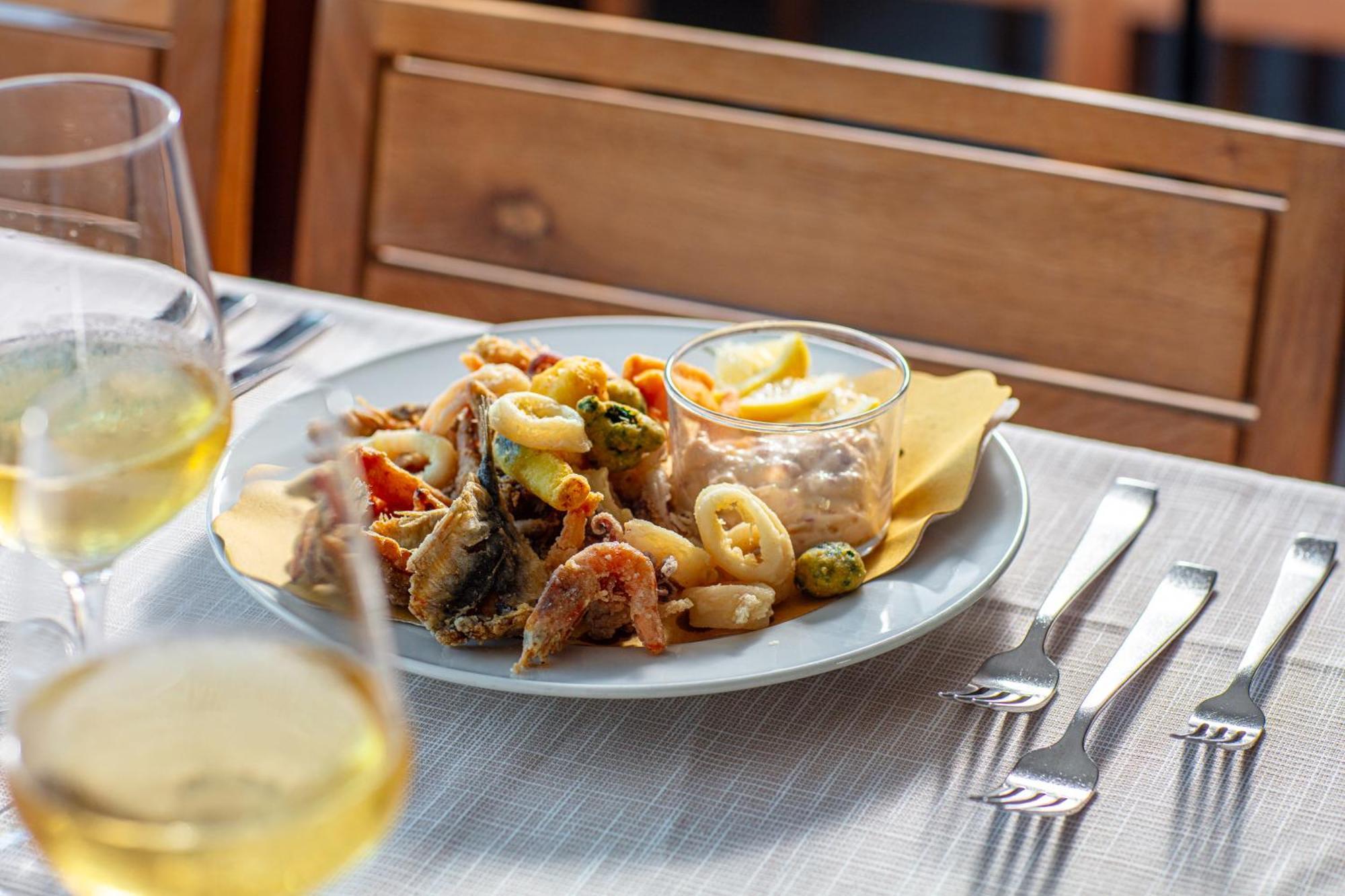 Hotel La Pergola Lignano Sabbiadoro Ngoại thất bức ảnh