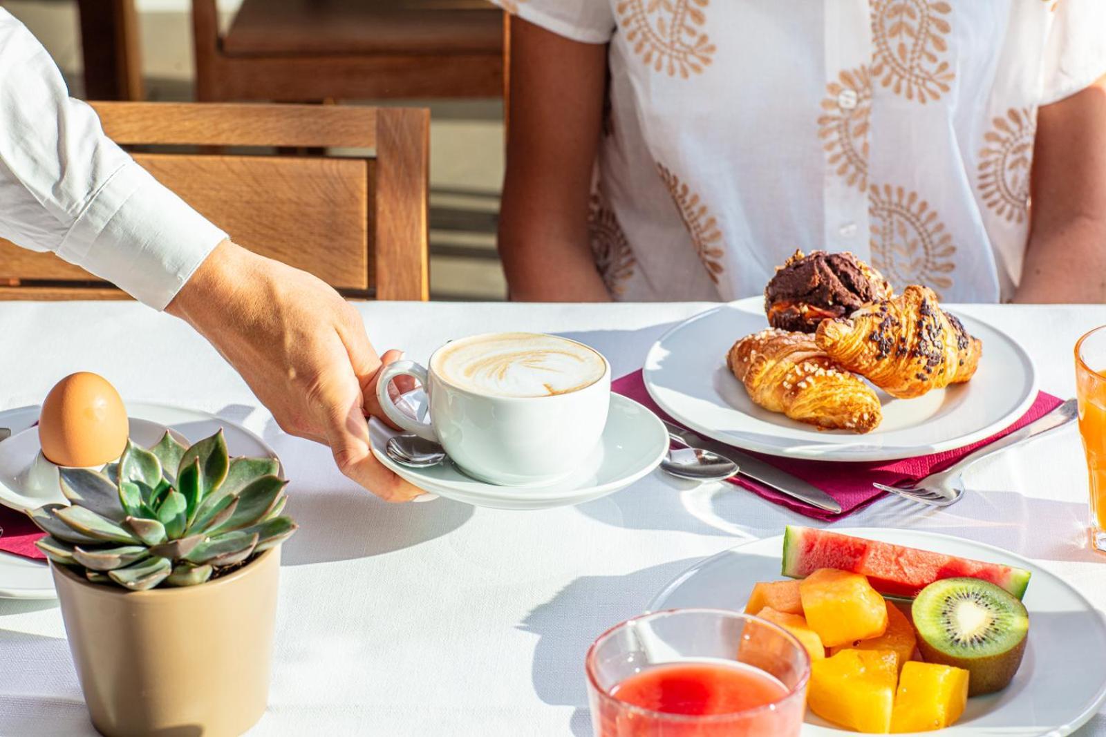 Hotel La Pergola Lignano Sabbiadoro Ngoại thất bức ảnh